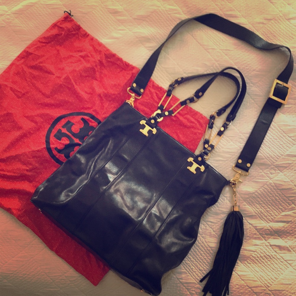 Tory Burch black leather purse